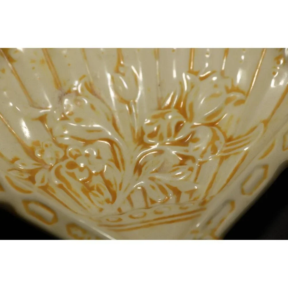 N/A vintage ceramic